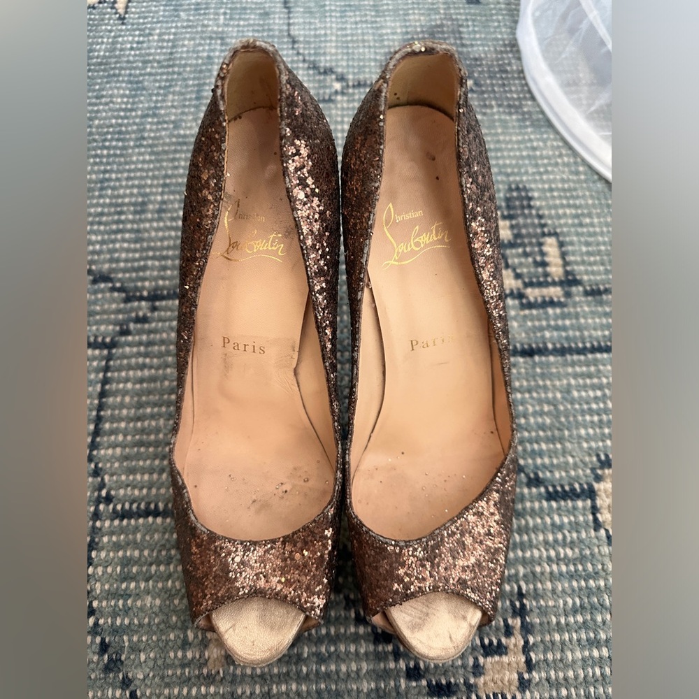 Christian Louboutin- size 38.5 - stilettos